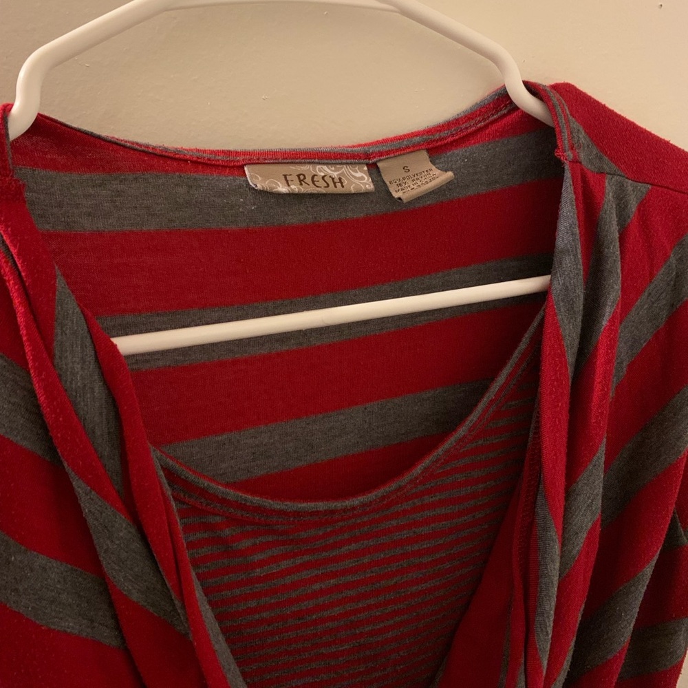 Fresh Striped Ruffled Blouse Size M - Picture 4 of 4